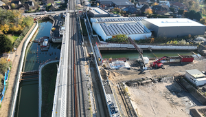 So sieht es aktuell an der zukünftigen EÜ Bahnhofstraße in Rees-Haldern aus.